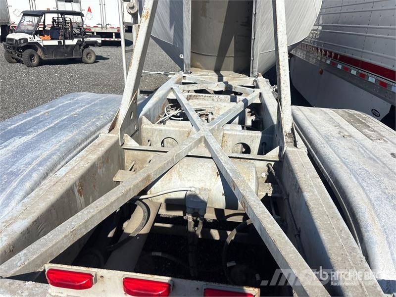 Fruehauf T/A Pneumatic Bulk Trailer Ostale prikolice
