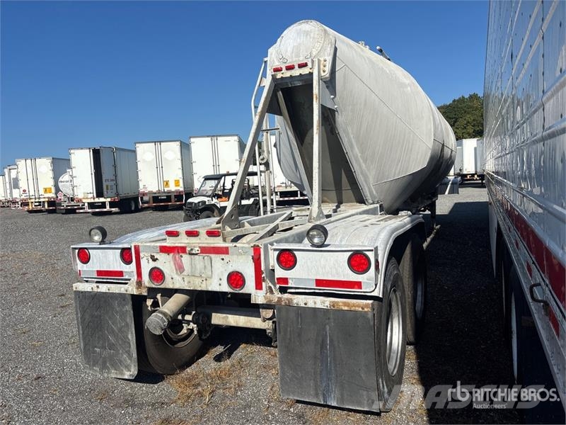 Fruehauf T/A Pneumatic Bulk Trailer Ostale prikolice
