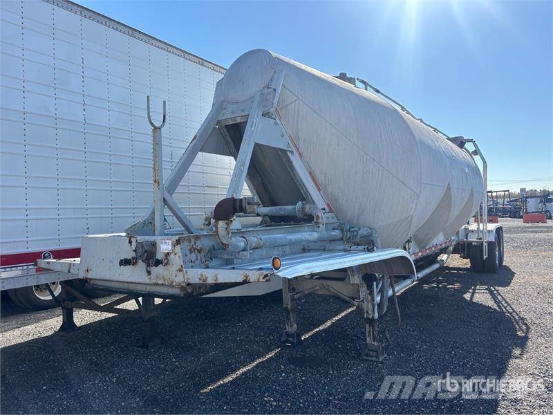 Fruehauf T/A Pneumatic Bulk Trailer Ostale prikolice