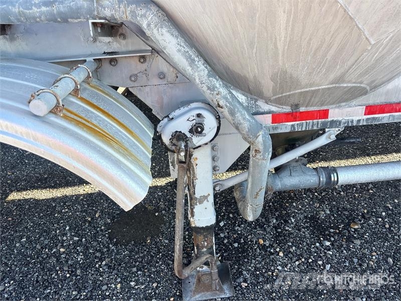 Fruehauf T/A Pneumatic Bulk Trailer Ostale prikolice