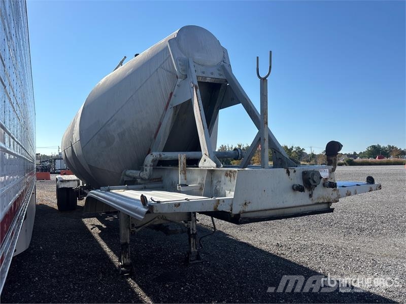 Fruehauf T/A Pneumatic Bulk Trailer Ostale prikolice