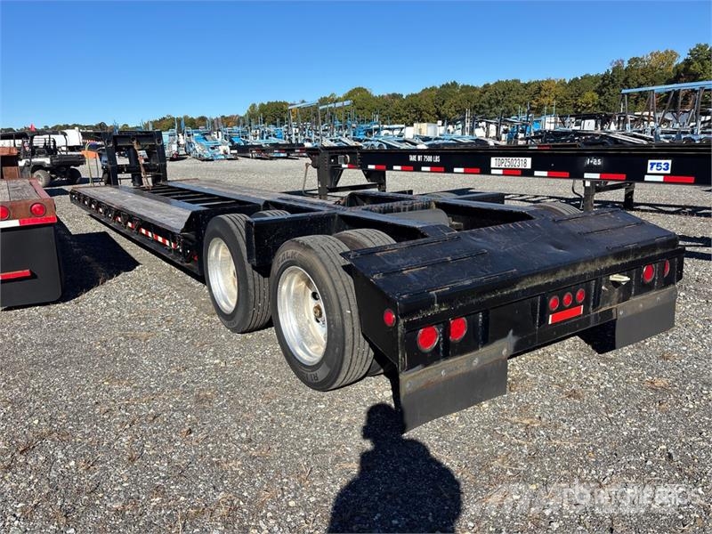 Fruehauf T/A Removable Gooseneck Lowboy Trailer 低架裝載車
