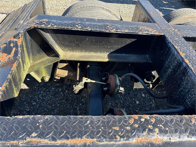 Fruehauf T/A Removable Gooseneck Lowboy Trailer 低架裝載車