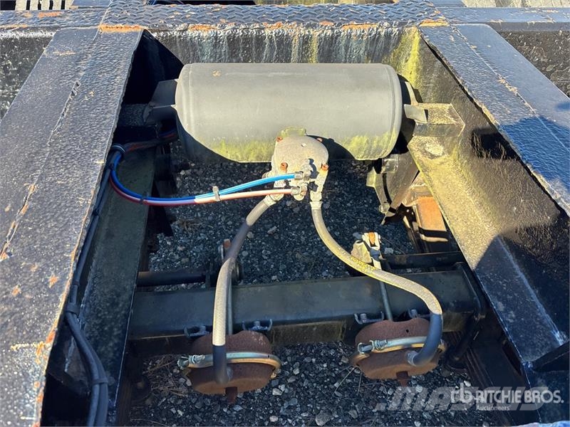 Fruehauf T/A Removable Gooseneck Lowboy Trailer 低架裝載車
