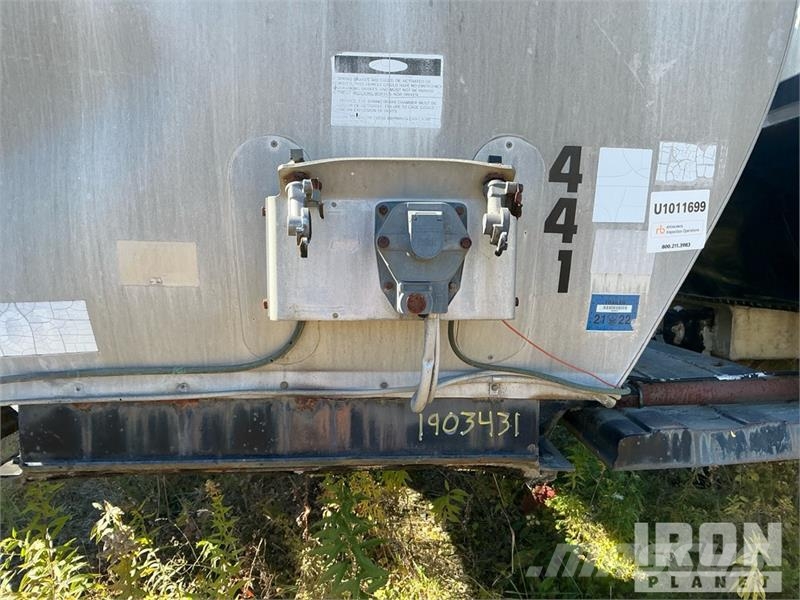Fruehauf TEH-F2-R-7000 7000 gal Asphalt Tank Trailer Prikolice cisterne