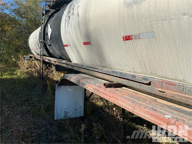 Fruehauf TEH-F2-R-7000 7000 gal Asphalt Tank Trailer Prikolice cisterne