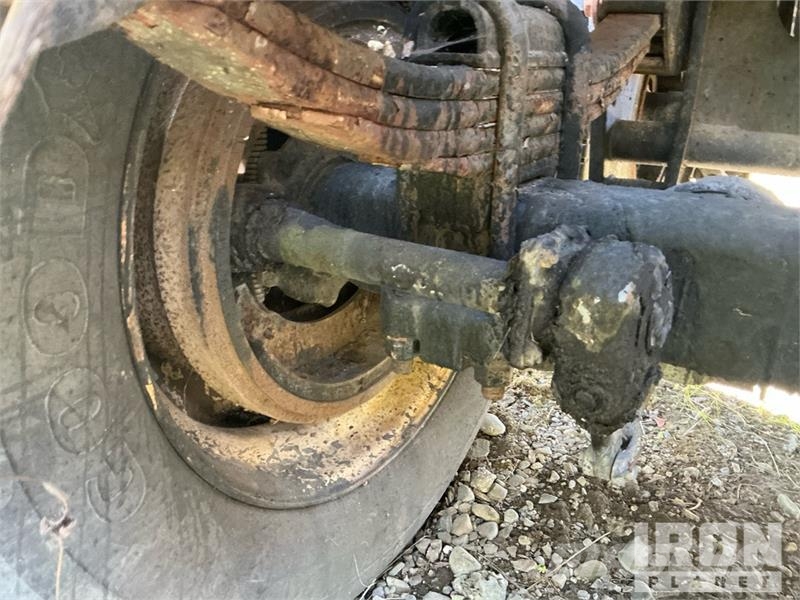 Fruehauf TEH-F2-R-7000 7000 gal Asphalt Tank Trailer Prikolice cisterne