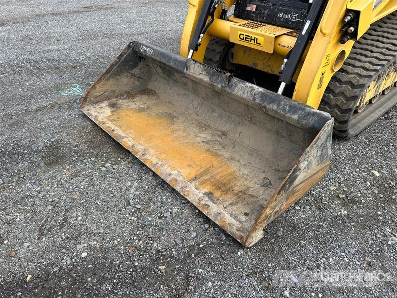 Gehl RT215 Compact Track Loader Skid steer mini nakladalci