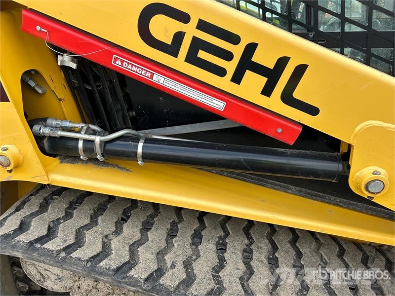 Gehl RT215 Compact Track Loader Skid steer mini nakladalci