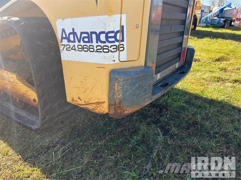 Gehl RT215 Two-Speed High Flow Compact Track Loader Smykem řízené nakladače