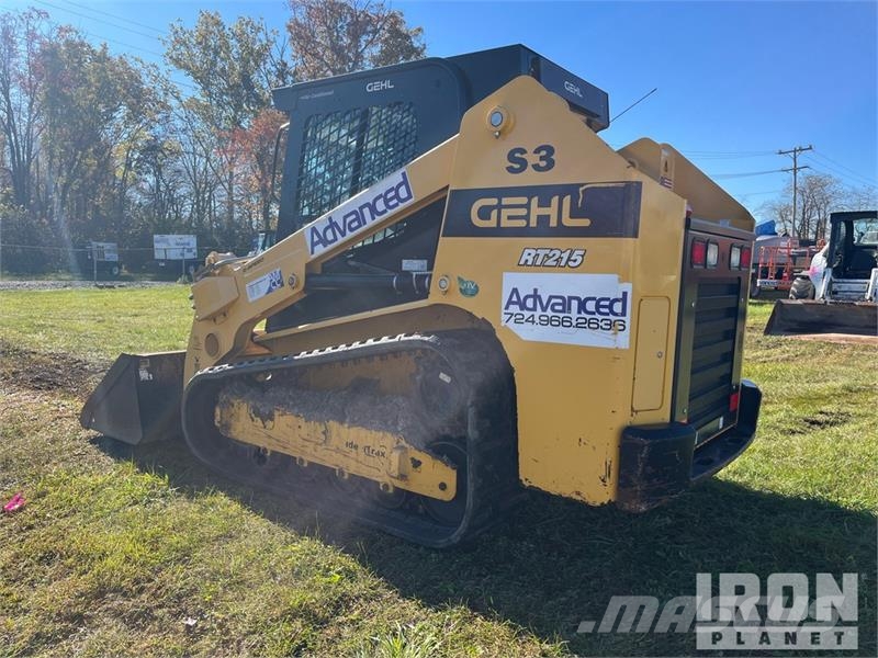 Gehl RT215 Two-Speed High Flow Compact Track Loader Smykem řízené nakladače