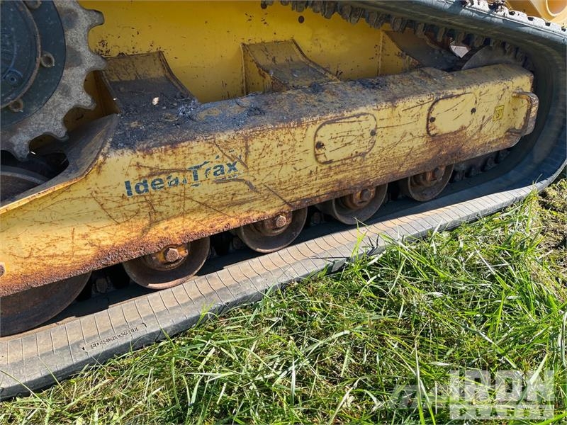 Gehl RT215 Two-Speed High Flow Compact Track Loader Smykem řízené nakladače