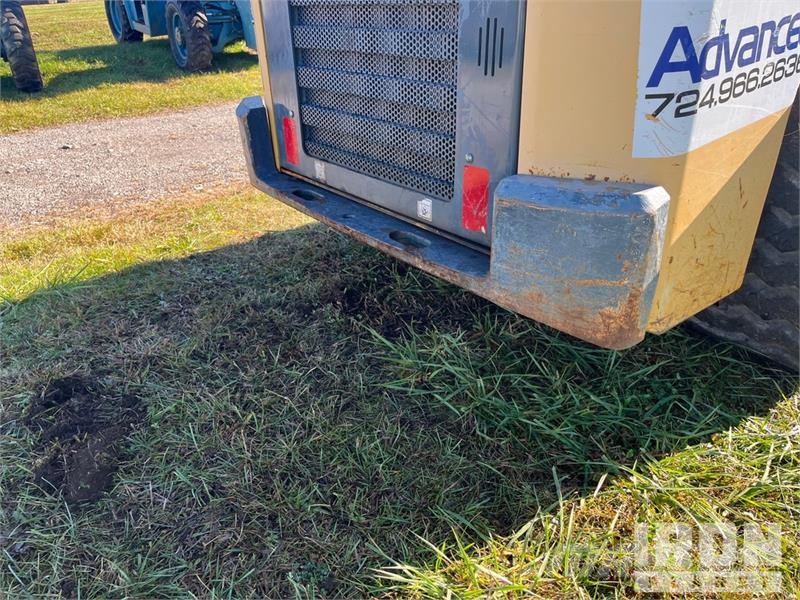 Gehl RT215 Two-Speed High Flow Compact Track Loader Smykem řízené nakladače