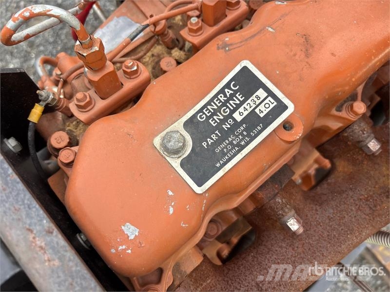 Generac 91A04055-S 75 kW Skid-Mounted Generator Set Naftové generátory