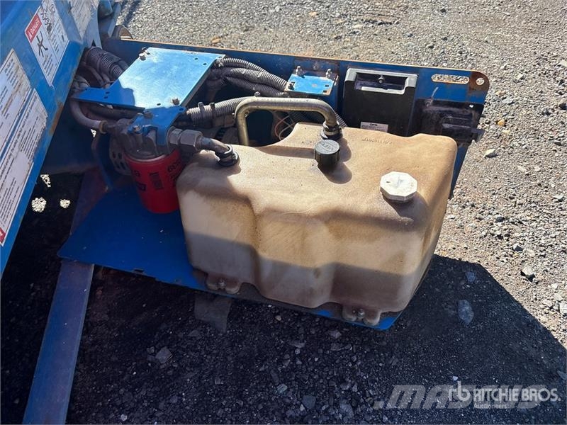 Genie GS-1930 رافعات مقصية الشكل