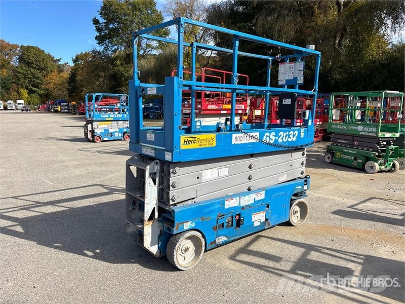 Genie GS-2632 Scheren-Arbeitsbühnen
