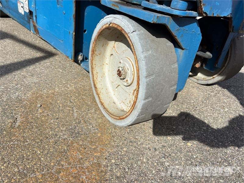 Genie GS-2632 Scheren-Arbeitsbühnen