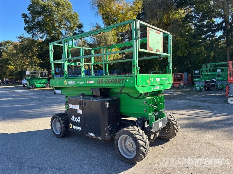 Genie GS-2669RT 4x4 Diesel Scissor Lift Šķerveida pacēlāji