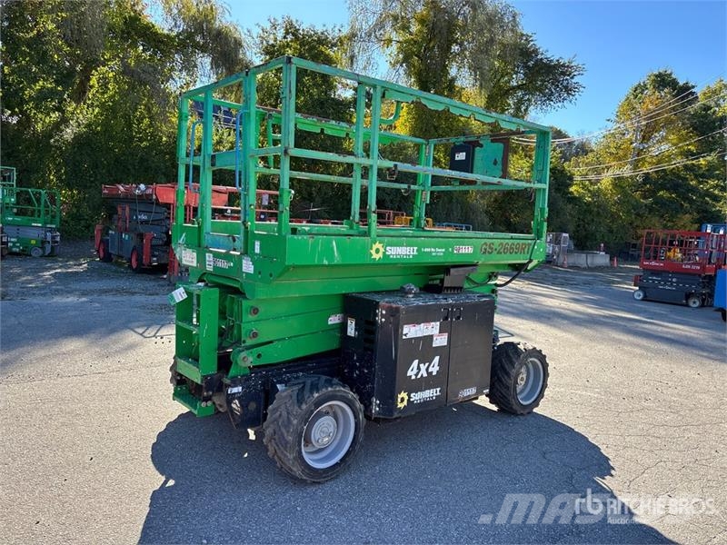 Genie GS-2669RT 4x4 Diesel Scissor Lift Šķerveida pacēlāji