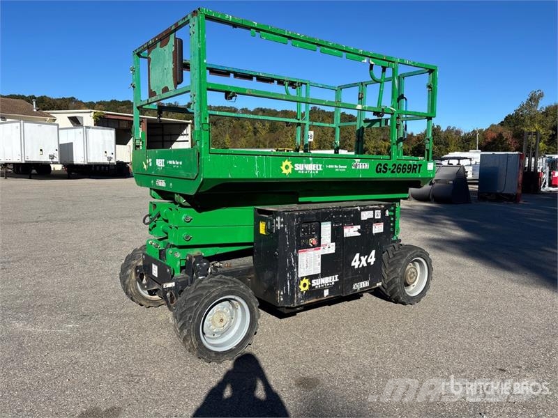 Genie GS-2669RT 4x4 Diesel Scissor Lift Šķerveida pacēlāji