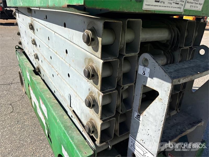 Genie GS-3232 Scissor lifts