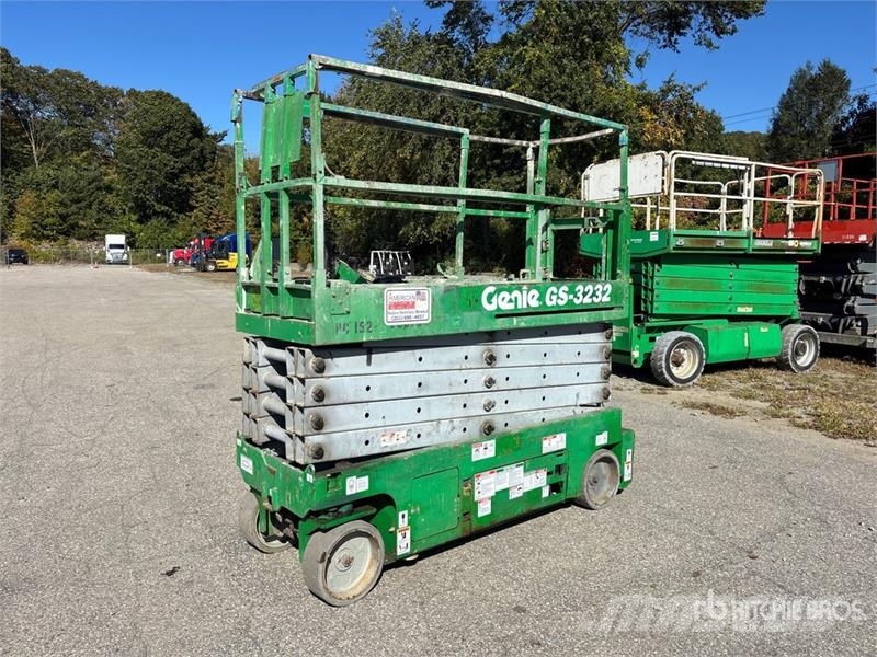 Genie GS-3232 Scissor lifts