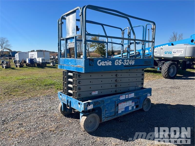 Genie GS-3246 Scheren-Arbeitsbühnen
