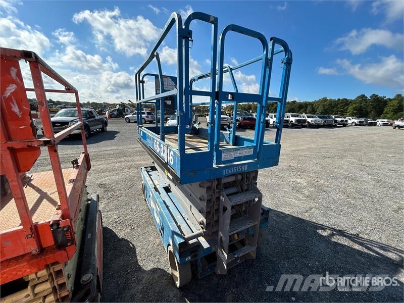 Genie GS-3246 Electric Scissor Lift Elevadores de tesoura