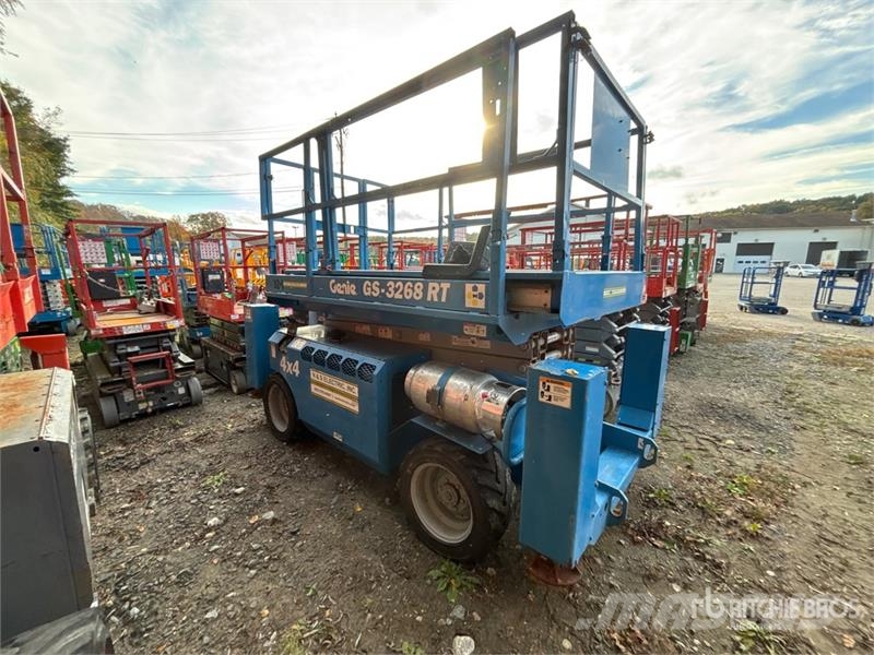 Genie GS-3268 Šķerveida pacēlāji