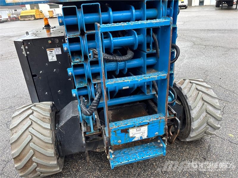 Genie GS-4069DC Electric Scissor Lift Piattaforme a pantografo