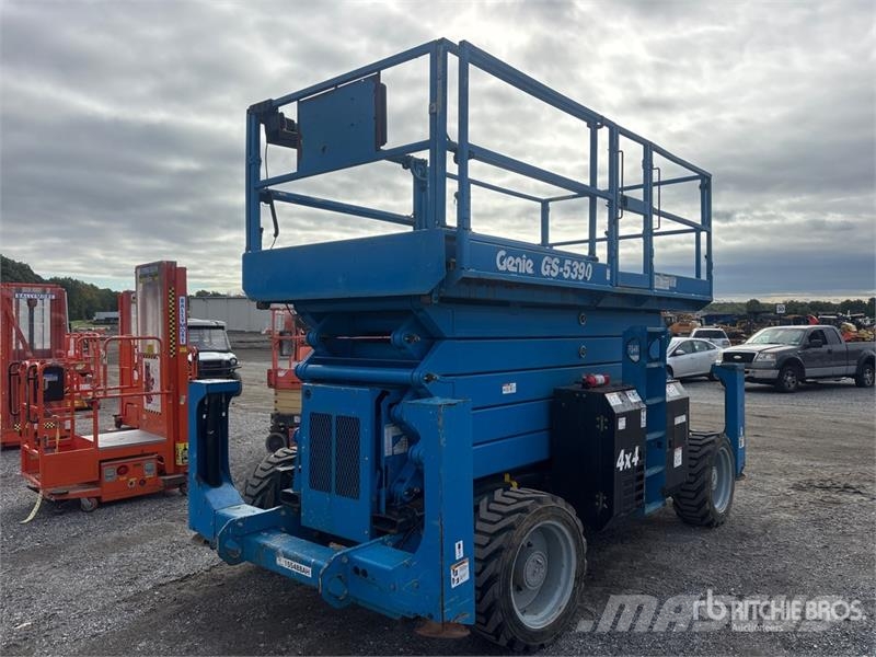 Genie GS-5390 4x4 Diesel Scissor Lift Ollós emelők