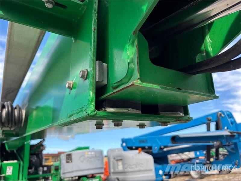 Genie S-45 Telescopic boom lifts