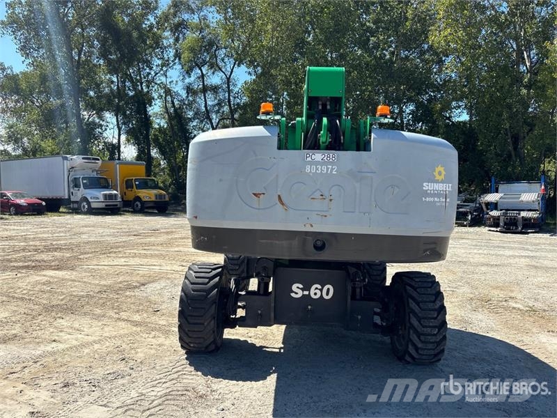 Genie S-60X 4WD Diesel Telescopic Boom Lift Teleskopske dvižne ploščadi