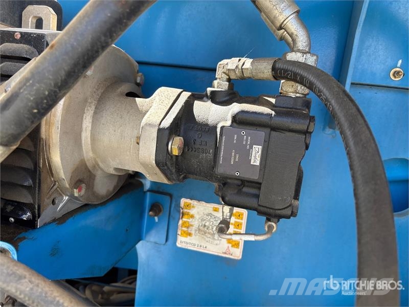 Genie S-65 4WD Diesel Telescopic Boom Lift Teleszkópos emelők