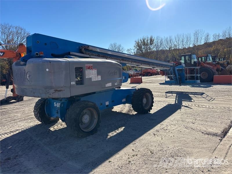 Genie S-85 4WD Diesel Telescopic Boom Lift Plataformas con brazo de elevación telescópico