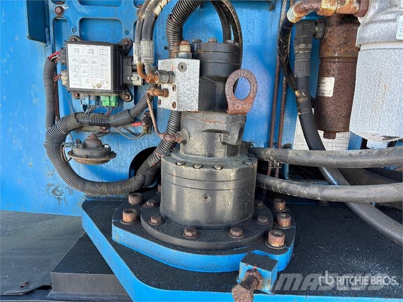 Genie S-85 XC 4WD Diesel Telescopic Boom Lift Телескопічні підйомники