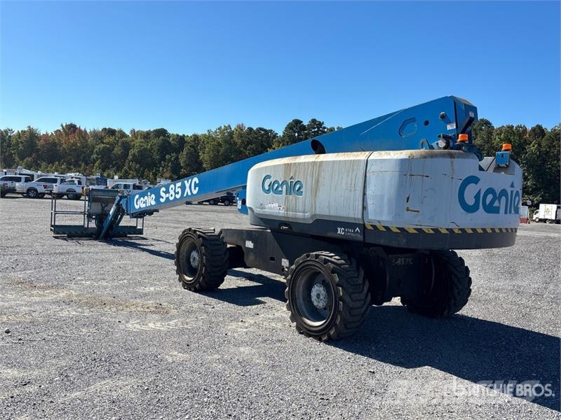 Genie S-85 XC 4WD Diesel Telescopic Boom Lift Teleskopske dvižne ploščadi