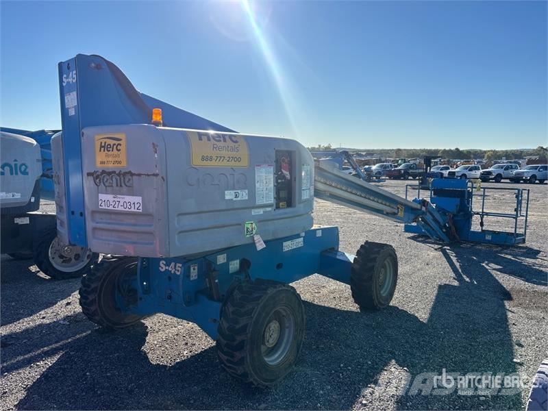 Genie S45 4WD Diesel Telescopic Boom Lift Teleskopiskie pacēlāji