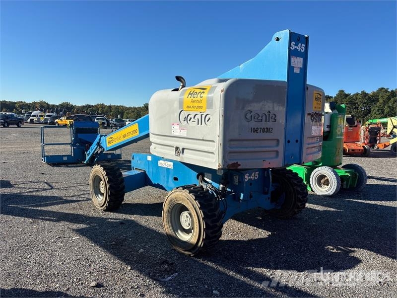 Genie S45 4WD Diesel Telescopic Boom Lift Teleskopiskie pacēlāji