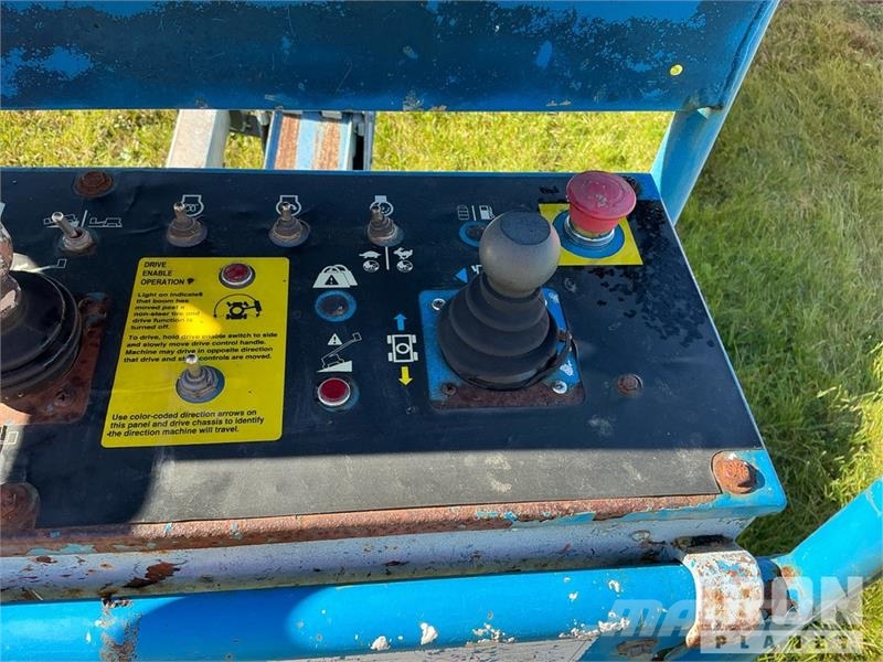 Genie S60 4WD Diesel Telescopic Boom Lift Телескопічні підйомники