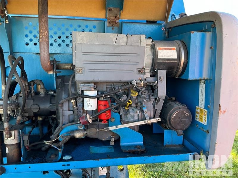 Genie S60 4WD Diesel Telescopic Boom Lift Телескопічні підйомники