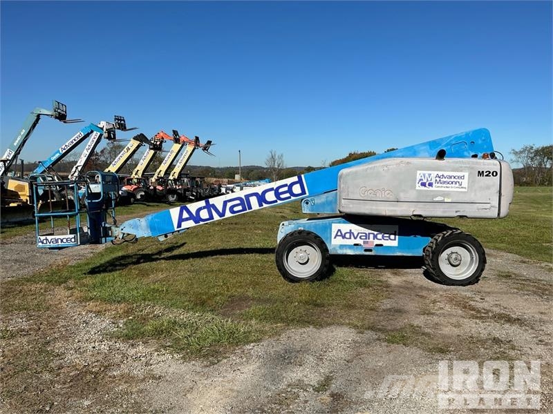 Genie S60 4WD Diesel Telescopic Boom Lift Телескопічні підйомники