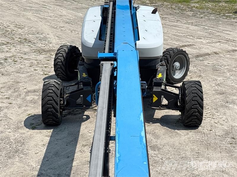 Genie SX-135 XC 4WD Diesel Telescopic Boom Lift Teleskopske podizne platforme