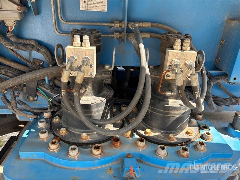 Genie SX-135 XC 4WD Diesel Telescopic Boom Lift Teleskopske podizne platforme