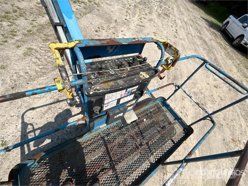 Genie SX-135 XC 4WD Diesel Telescopic Boom Lift Teleskopske podizne platforme