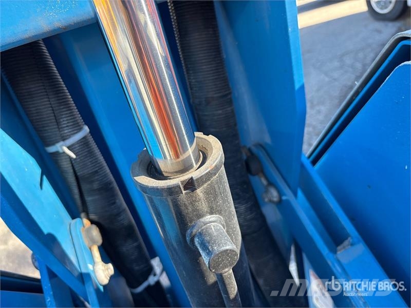 Genie Z-30/20N RJ 2WD Electric Articulating Boom Lift Коленчатые подъемники
