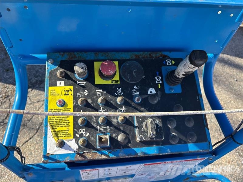 Genie Z-30/20N RJ 2WD Electric Articulating Boom Lift Коленчатые подъемники