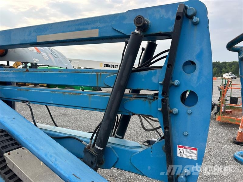 Genie Z-45/25 4WD Diesel Articulating Boom Lift (Inopera Piattaforme a braccio articolato