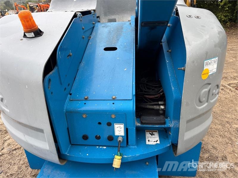 Genie Z-45/25J Plataformas elevatórias articuladas