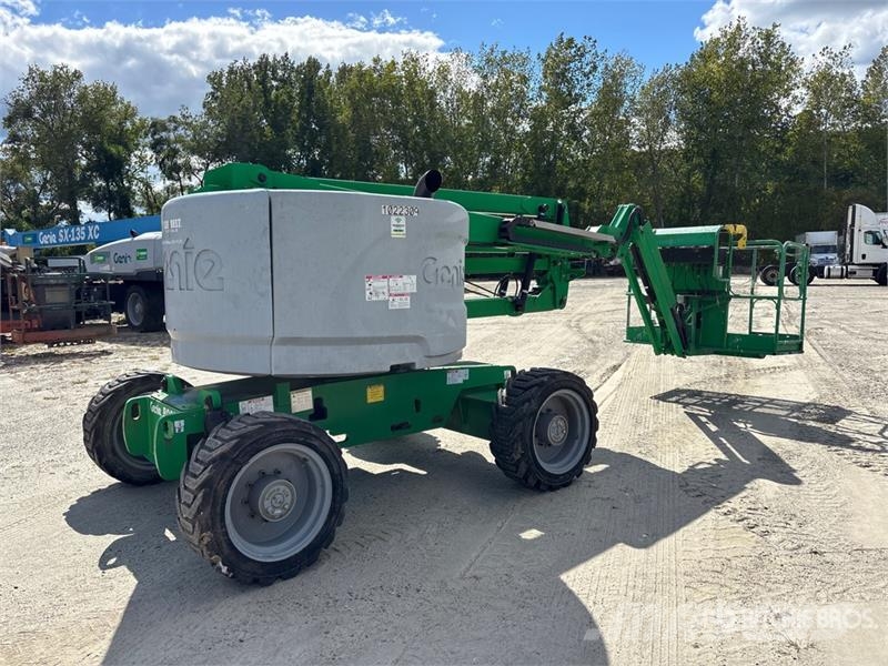Genie Z-45/25J Karos emelők